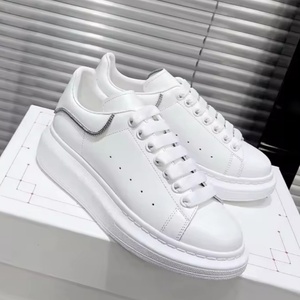 The Same Style Classic Genuine Leather <b>Skateboarding</b> Shoes With Anti Slip White sneakers for Outdoor Unisex Casual Sports Shoes - Product Image 4