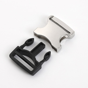 Hebilla de Aleación de Zinc con Bloqueo Automático, Plateada y Negra, Ajustable, para Cinturones, Bolsos y Mochilas, Hebilla Metálica DZB434-20 - Product Image 3