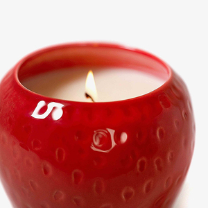 Charmant pot à bougie en forme de fraise Home Decor Grand pot à bougie Illuminez votre <span class=keywords><strong>espace</strong></span> avec une ambiance <span class=keywords><strong>douce</strong></span> - Product Image 5