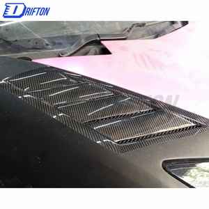 Guardabarros delanteros de fibra de carbono seco estilo ventilado para Lamborghini Aventador - Product Image 5