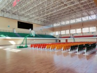 Yunjoin Estructura de marco espacial de acero curvo Cancha de baloncesto Sport Hall Arena Building