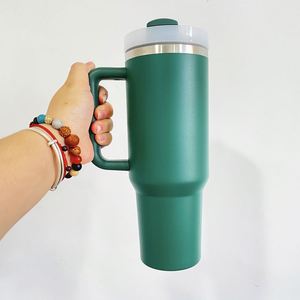 Paquete de 20 Vasos Térmicos Personalizados con Logotipo, Recubiertos en Polvo H2.0, Navideños, Rojos y Verdes, de 40 oz, Aislados al Vacío, para Grabado Láser - Product Image 2