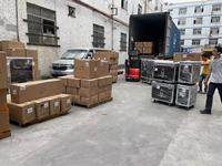 LED 150W Großer Moving Head mit Präzisions-Optikgruppe, Intelligenter Temperaturschutz, 12 Farben+Weiß, Regenbogeneffekt, DMX512-Steuerung