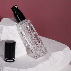 <span class=keywords><strong>Flacon</strong></span> pulvérisateur de <span class=keywords><strong>parfum</strong></span> <span class=keywords><strong>vide</strong></span> en verre portable de haute qualité de 10 ml <span class=keywords><strong>avec</strong></span> couvercle filaire, <span class=keywords><strong>flacon</strong></span> de baume à la <span class=keywords><strong>poire</strong></span>, distributeur d'échantillons de masque facial - Product Image 5