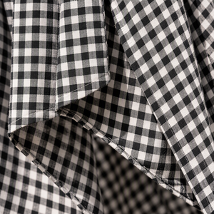 Proveedor Mayorista de Vestidos Asimétricos con Hombros Descubiertos y Mangas con Volantes, Fábrica de Ropa Integral - Product Image 4