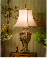 Lampe de table rétro MKMJ pour salon, bureau de villa de style américain, lampe de chevet haut de gamme pour chambre à coucher, lampe de table d'angle