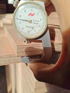 <span class=keywords><strong>Contreplaqué</strong></span> marin BIZ BS 1088 <span class=keywords><strong>Contreplaqué</strong></span> marin Okoumé complet 18mm Bs1088 <span class=keywords><strong>Contreplaqué</strong></span> <span class=keywords><strong>bateau</strong></span> étanche Colle phénolique réelle - Product Image 5