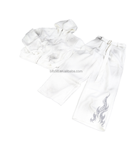 Conjunto de Sudadera con Capucha para Hombre, Estampado, Felpa Francesa, Informal, para Otoño, Blanco y Gris con Patrón de Llamas Plateadas
