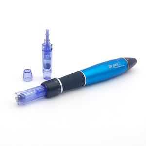 <span class=keywords><strong>Dr</strong></span> <span class=keywords><strong>Pen</strong></span> <span class=keywords><strong>Ultima</strong></span> <span class=keywords><strong>A1</strong></span>-W Stylo dermique rechargeable portable pour l'élimination des taches pigmentaires et des cernes, compatible avec les prises AU/US - Product Image 3