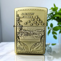 Briquet à cigarettes en métal pour fabricants, avec relief tridimensionnel porte-avions, cadeau, briquet coupe-vent au kérosène pour cigares et cigarettes