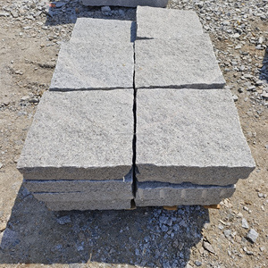 Carreaux de <span class=keywords><strong>pavé</strong></span> de paysage en granit de couleur gris clair fendu naturel pour jardins extérieurs, carrés, pavés <span class=keywords><strong>allée</strong></span> ou mur en <span class=keywords><strong>pierre</strong></span> extérieure - Product Image 4