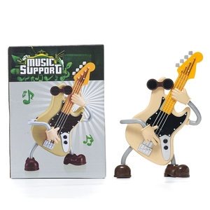 Guitare musicale en plastique en gros, figurine de guitare oscillante, ornement, cadeau saisonnier, jouet - Product Image 1