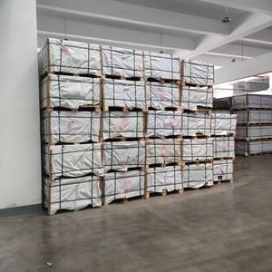 Aplicación versátil WPC Grill Revestimiento de paredes Fácil instalación Bajo mantenimiento Ideal para paredes ventiladas en cualquier <span class=keywords><strong>clima</strong></span> - Product Image 6