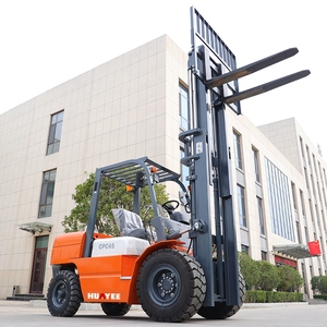 Commercial Hyp50 3 Ton <b>Engine</b> Triplex Mast 4x4 Solid Tires Side Shifter 3m-6m <b>Lifting</b> Height Easy to Operate - Product Image 4