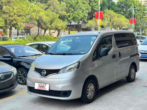 <span class=keywords><strong>Nissan</strong></span> NV200 édition luxe 2013, boîte manuelle, voiture d'occasion - Product Image 2