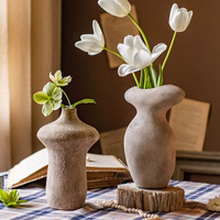 Nouveauté décoration accessoires pour la maison cadeaux d'intérieur vases à fleurs vase floral en terre cuite vase en céramique pour la décoration