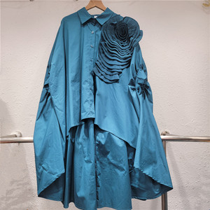 2025 estiva all'ingrosso nuova moda Casual irregolare manica <span class=keywords><strong>a</strong></span> <span class=keywords><strong>pipistrello</strong></span> camicia da donna fiore Stereo - Product Image 3
