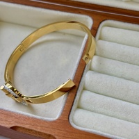Nouveau Bracelet en Acier Inoxydable Série OT, Motif Croix, Pentagramme, Cœur, Diamant Boueux, Luxe Léger, Lisse, Étanche et Durable