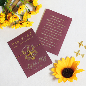 Invitation de <span class=keywords><strong>mariage</strong></span> et <span class=keywords><strong>carte</strong></span> <span class=keywords><strong>d</strong></span>'<span class=keywords><strong>embarquement</strong></span> personnalisées en or et bordeaux avec <span class=keywords><strong>d</strong></span>écoration <span class=keywords><strong>d</strong></span>'avion et poche - Product Image 4
