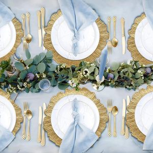 Assiettes de présentation de mariage modernes de 13 pouces, en PP écologique sans BPA, or/argent/or rose, à motifs floraux perlés, avec incrustation dorée personnalisée, en gros - Product Image 4