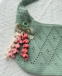 Portachiavi all'ingrosso 2025 con farfalla all'uncinetto, fiore di orchidea, ciondoli a forma di <span class=keywords><strong>campanula</strong></span> lavorati a maglia, ornamento da appendere usa e getta - Product Image 4