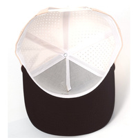 Op maat gemaakte leren patch waterdichte stof gebogen klep golfpet met bruin koord voor heren en dames