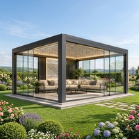 Pergola automatique réglable en aluminium avec porte coulissante en verre et toit à lames pour abri de terrasse extérieure