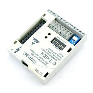 Nuevo Componente de Automatización Industrial Lenze E82ZAFPC201, Módulo PLC/HMI/PC Industrial de Alta Precisión - Product Image 2