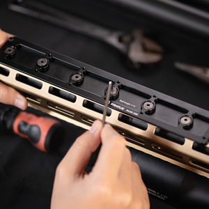 Fanaue mlok 240 Hợp kim nhôm mlok arca-swiss/RRS <span class=keywords><strong>dovetail</strong></span> Adapter gắn kết hệ thống cho săn bắn chụp 240 mlok Arca đường sắt tấm - Product Image 5