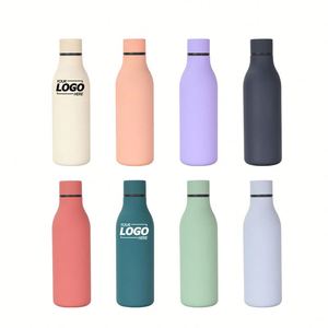Bouteille d'eau personnalisée en acier inoxydable de 18,5 oz, légère et à double paroi isolée sous vide, réutilisable avec sangle - Product Image 1