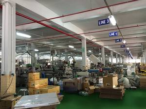 Botella de vino <span class=keywords><strong>Absolut</strong></span> <span class=keywords><strong>Vodka</strong></span> Negativo Desbordamiento Máquina de llenado de jugo - Product Image 5