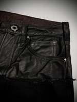 Jeans Punk High Street pour Hommes Rock Revival en Cuir, Coupe Ajustée, Effet Vieilli, Bordures Déchirées, Empilés
