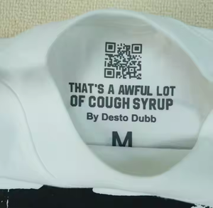 T-shirts imprimés « C'est vraiment beaucoup de sirop contre la toux », T-shirt classique « Sirop contre la toux », T-shirt 100% coton de haute qualité, personnalisable pour hommes - Product Image 3