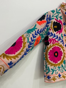 Chaleco Suzani Talla L, Abrigos para Mujer, Talla Única, Holgado y Cómodo para Cualquier Talla, Proveedor de la India - Product Image 5