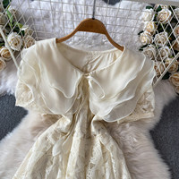 Robe décontractée pour femme à col volanté en dentelle, coupe trapèze, manches courtes, élégante, ajourée, fluide, longueur midi, pour le quotidien