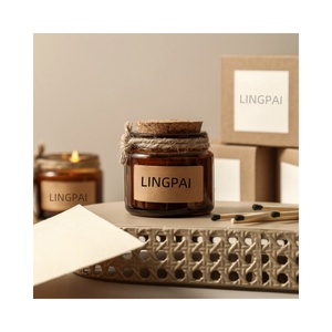 Mini pot de bougie de Noël en verre ambré recyclable de 100ml pour aromathérapie de bougie faite <span class=keywords><strong>maison</strong></span> avec couvercle en liège - Product Image 1