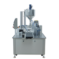Machine de remplissage et de scellage automatique à double tête à piston pour gobelets de sauce, yaourt, jus et emballages alimentaires liquides – Prix usine
