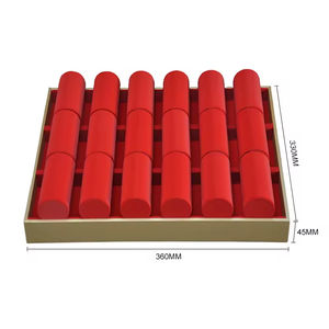 Support de Présentation pour Montres et Bijoux en Microfibre Rouge – Présentoir pour Perles, Montres, Bracelets et Sangles – Idéal pour Magasins de Bijoux - Product Image 4