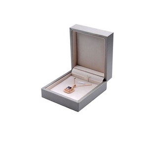 Scatole per Gioielli di Alta Qualità in Oro e <span class=keywords><strong>Argento</strong></span>, Confezioni per Anelli, Bracciali, Collane e Ciondoli - Product Image 1