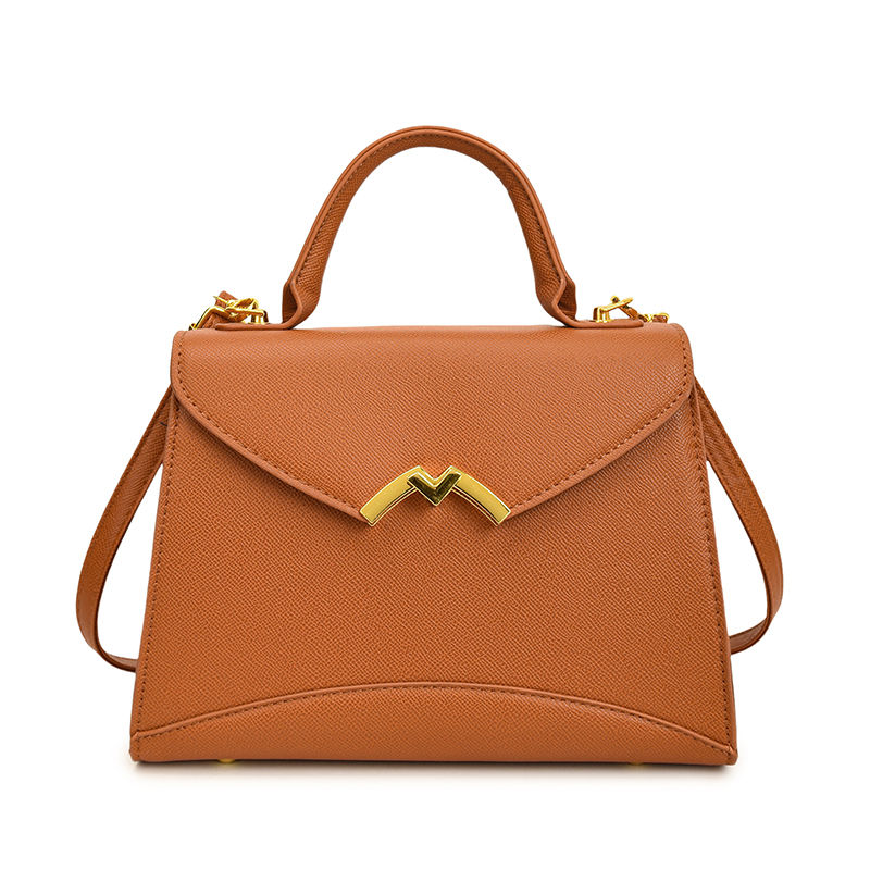 สีน้ำตาล