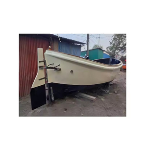 Barco de recreo holandés de lujo con casco de fibra de vidrio, cubierta de teca auténtica y opción de motor diésel o eléctrico interno. - Product Image 1