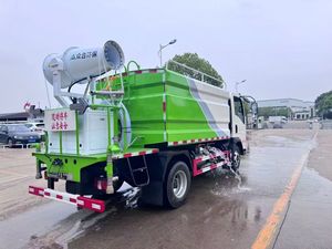 Camion-citerne Sinotruk HOWO 4X2, réservoir carré de 7 m³, 160 CV, moteur Weichai Euro <span class=keywords><strong>5</strong></span>, véhicule de lutte contre la poussière - Product Image 3