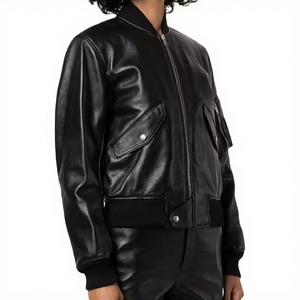 Veste en cuir véritable noir pour femme, col côtelé, poches à rabat en peau de mouton, veste bomber MA1, vêtements d'extérieur chauds personnalisés pour l'automne et l'hiver - Product Image 1