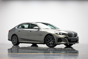 <span class=keywords><strong>2025</strong></span> B-MW i5 xDrive 35L điện C-Class sang trọng gia đình Sedan ternary Pin lithium siêu tầm xa 524 xe năng lượng mới - Product Image 2