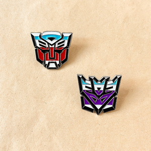 Nuevo Broche de Aleación de Zinc con Diseño de <span class=keywords><strong>Optimus</strong></span> <span class=keywords><strong>Prime</strong></span>, Decoración Secundaria - Product Image 1