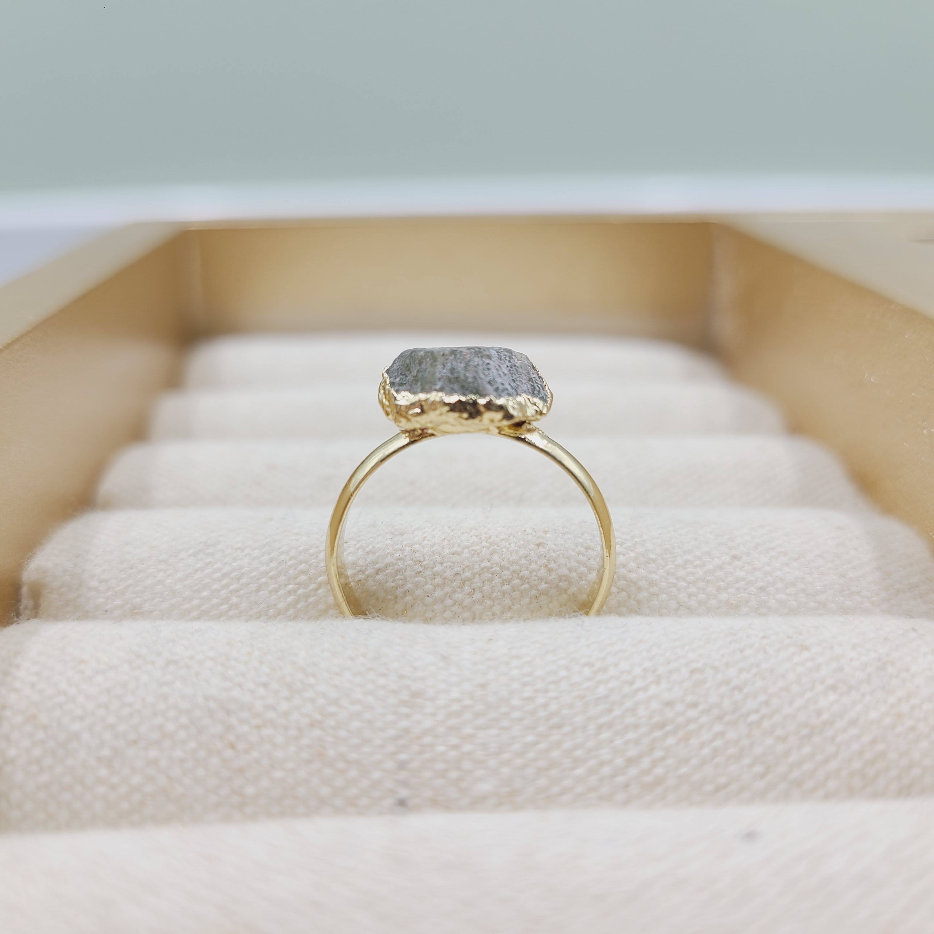 เพอริดอท-เอ็ก