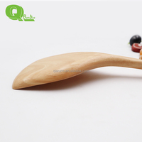Grand Spatule de Cuisine en Bois Écologique avec Long Manche