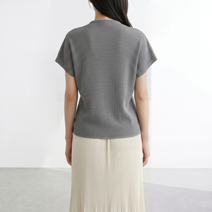 Top de Punto de Manga Corta con Cuello Redondo y Detalle de Agujeros para Mujer, Corte Ajustado, Color Sólido, Minimalista, Transpirable, de Poliéster, para Primavera/Verano - Product Image 5