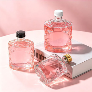 Bouteille de liqueur en verre transparente à coupe diamantée, 50-500 ml, avec bouchon à vis en aluminium, OEM ODM, pour spiritueux, vin et boissons, vente en gros - Product Image 5