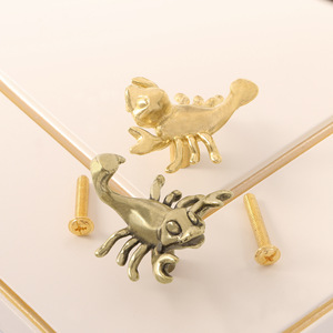 Kleine Scorpion Messing Tür knauf Schlafzimmer Kleider schrank Studie Schublade Messing Knopf - Product Image 5